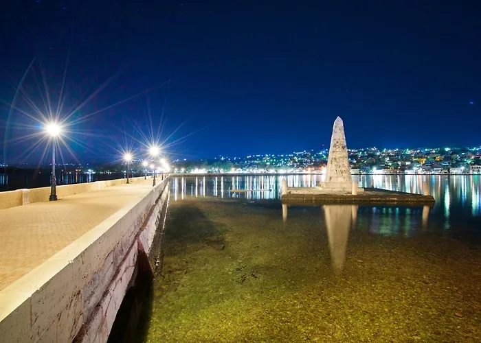 Faidra Superb Sea View In 아파트 아르고스톨리온