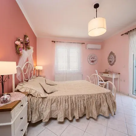 Faidra Superb Sea View In شقة *